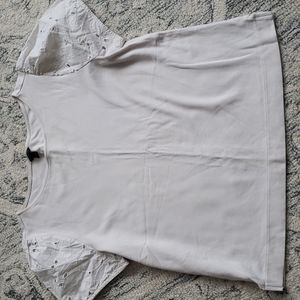 Ann Taylor Cream Short Sleeve top